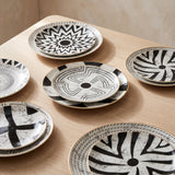 Close-up of the Jabr Plate marble surface and black pattern