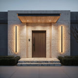 Outdoor Sleek Wall Light